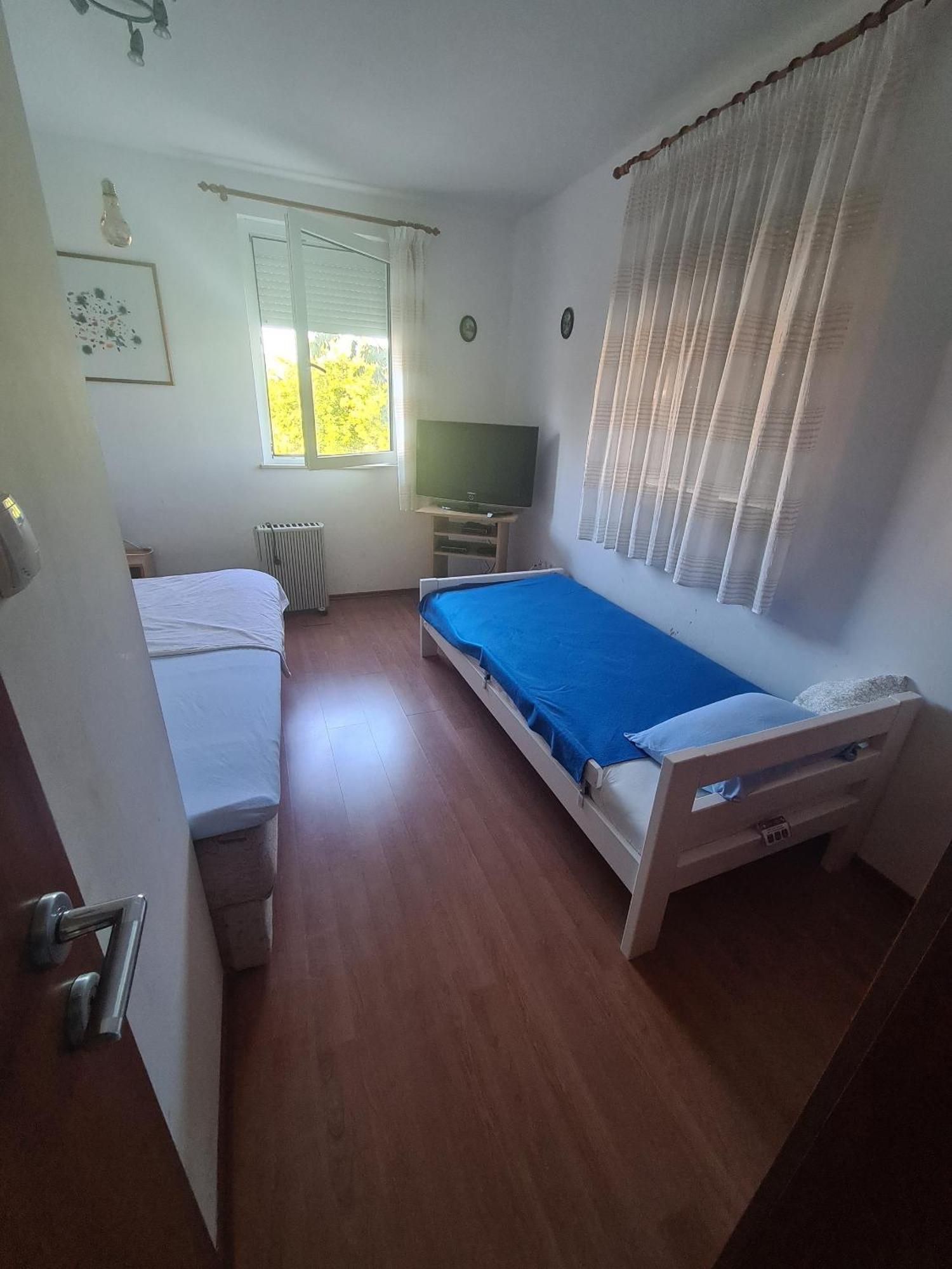 Apartments With A Parking Space Cizici, Krk - 15415 Malinska Rum bild